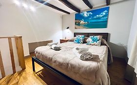 Giglio Home